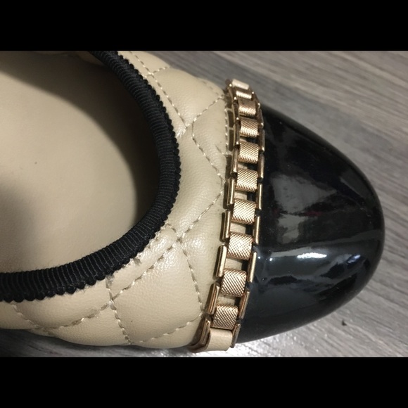 Naturalizer quilted heels - Picture 4 of 7